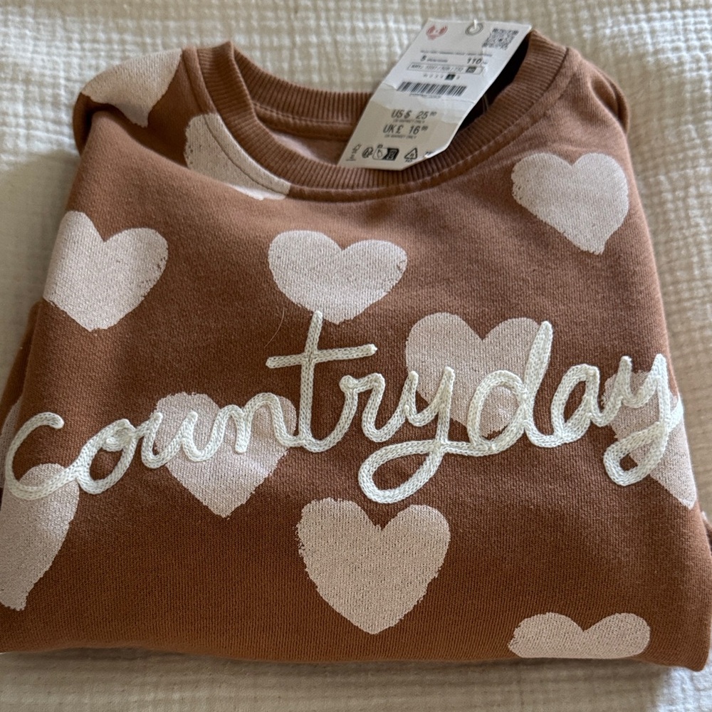 Zara Brown and White Heart Sweatshirt